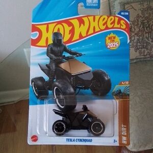 Hot Wheels Cyberquad Toy - Black and Gold